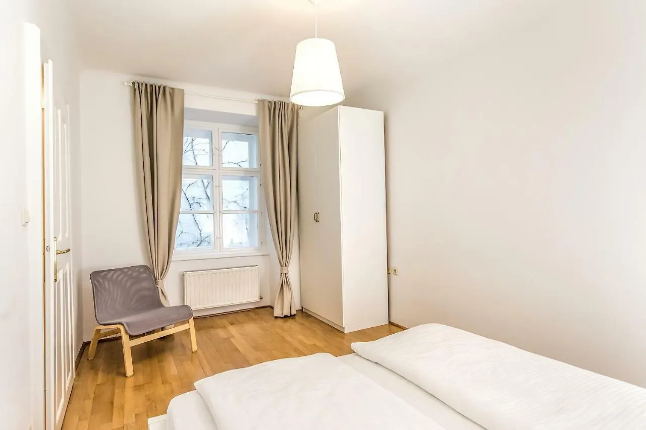 فيينا Beautiful Inner City Apartment