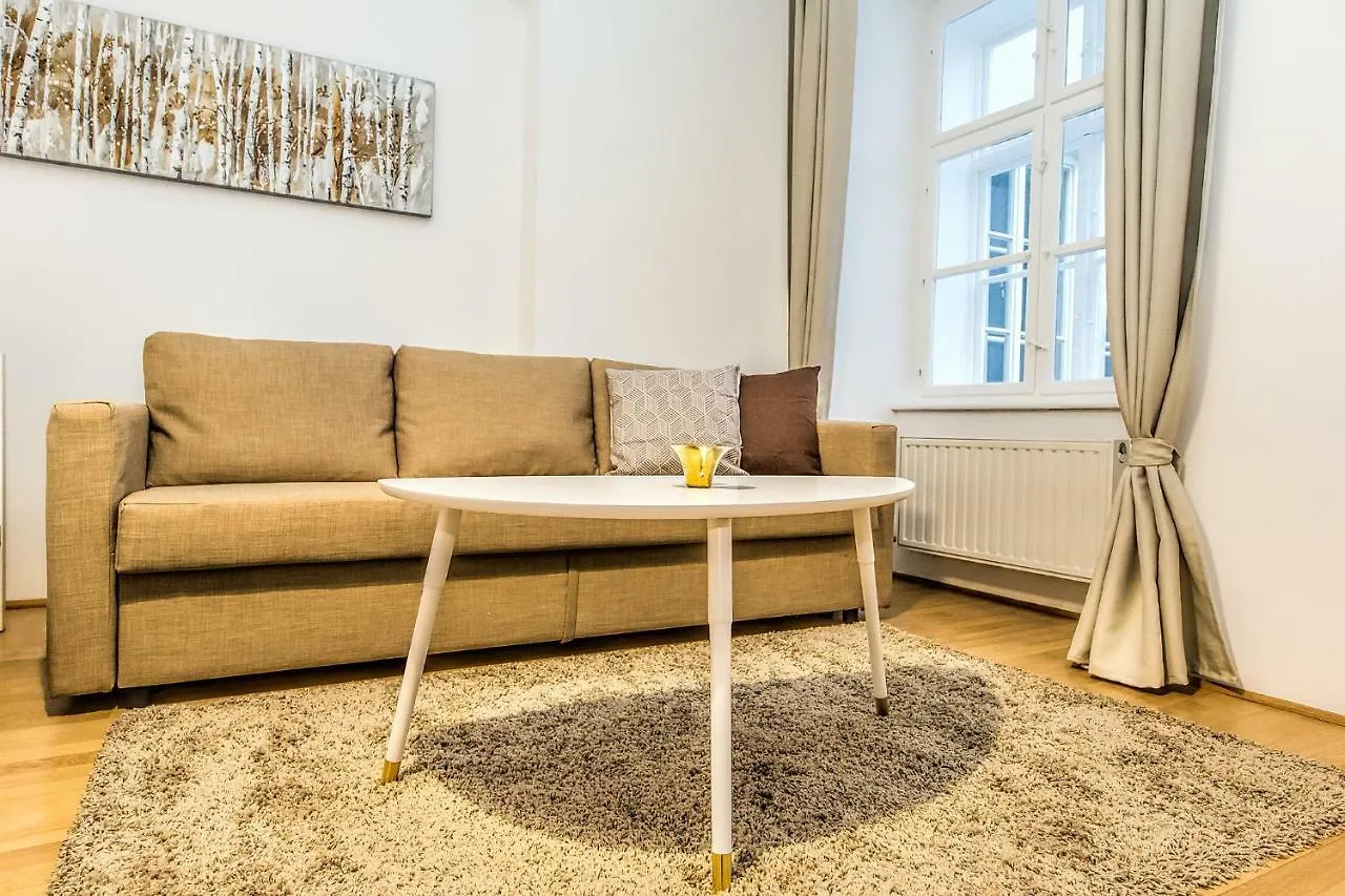 فيينا Beautiful Inner City Apartment