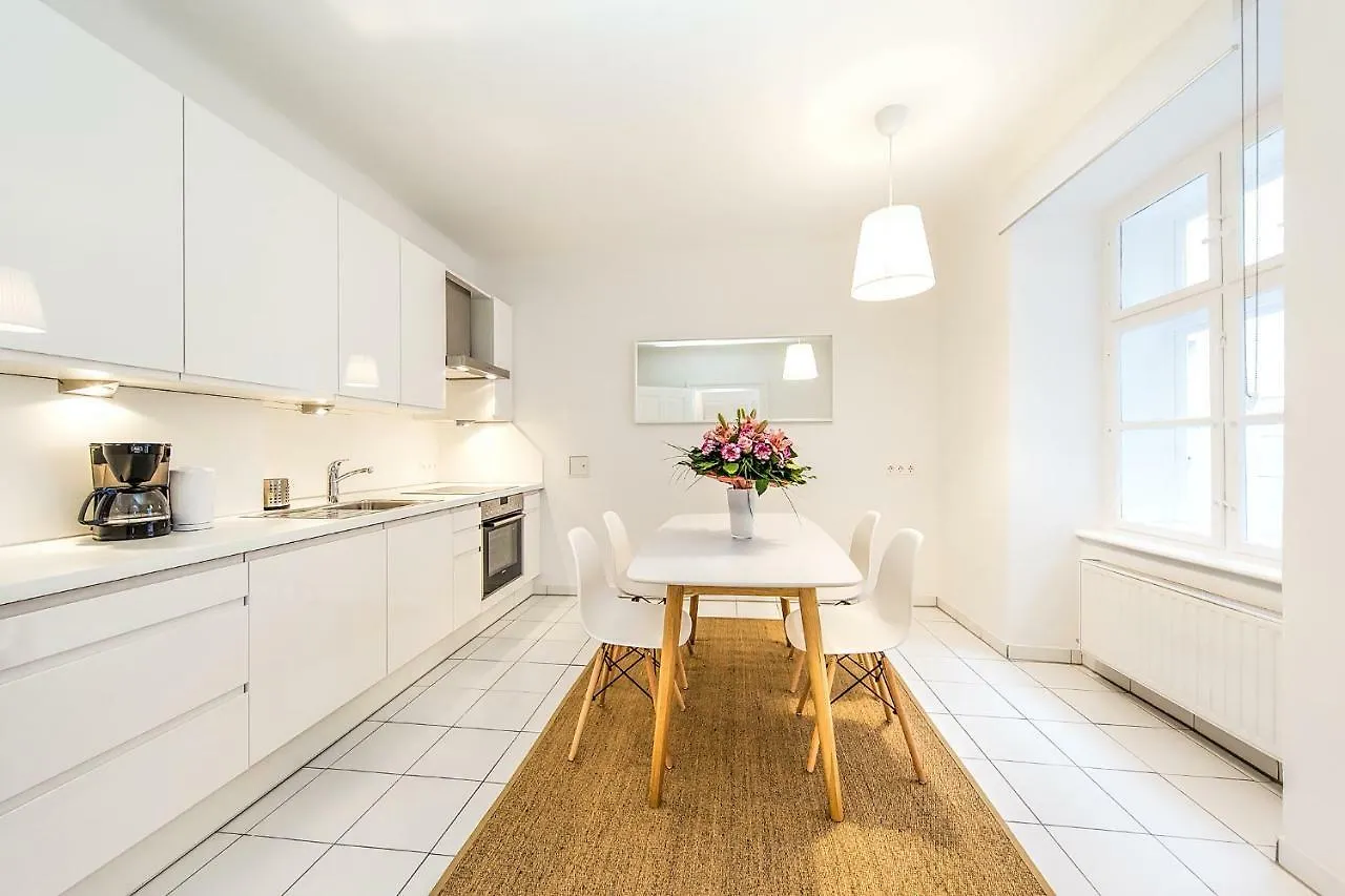 فيينا Beautiful Inner City Apartment